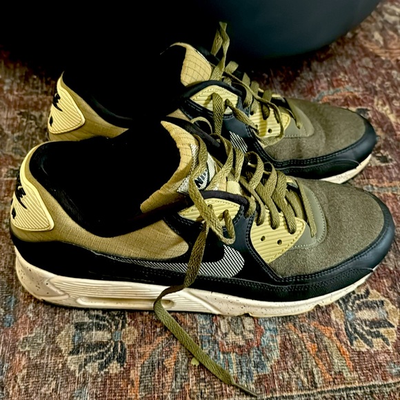 Men’s Air Max 90 size 13 military green, olive, taupe, black - exclusive combo - Picture 1 of 7